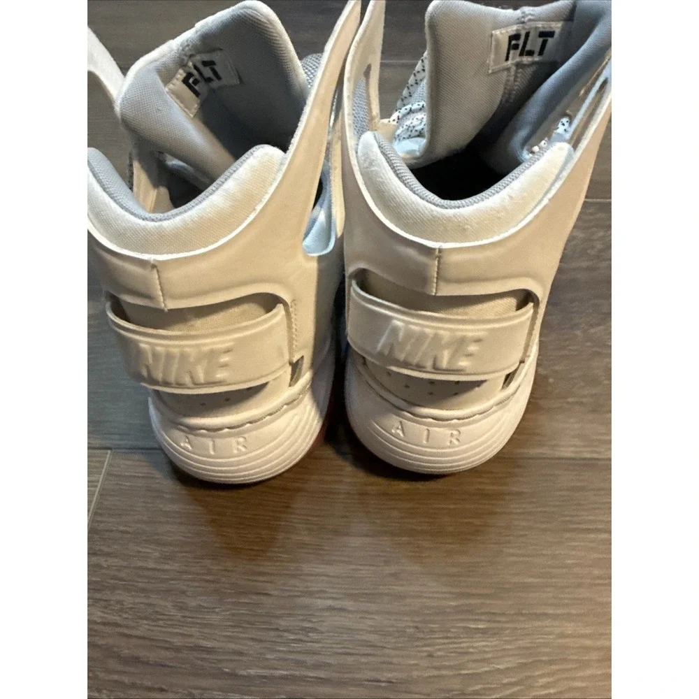 Nike Air Flight Huarache Ultra Men Size 9.5 White Pure Platinum Shoes 880856-101